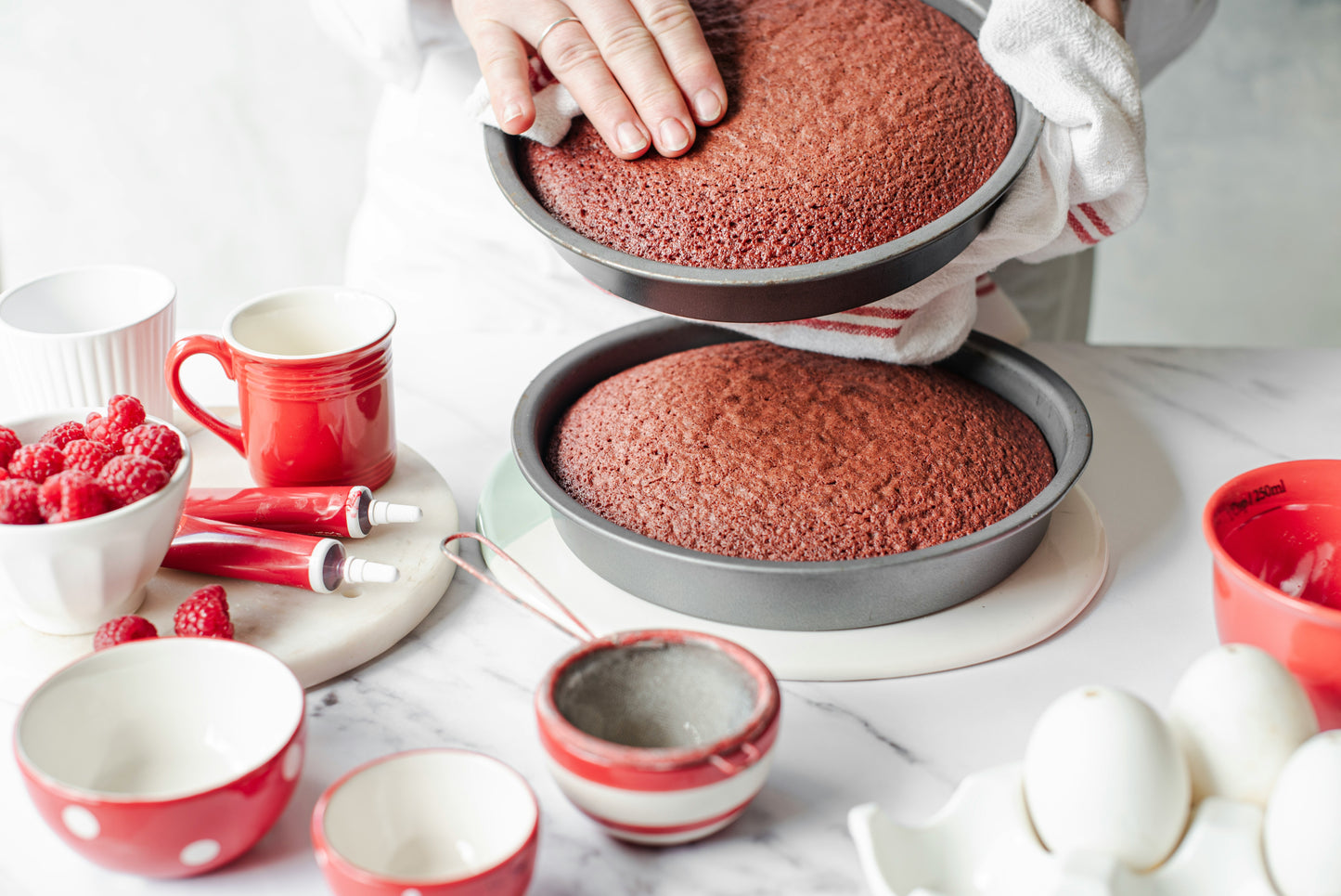 Cozy Home Cakes: One-Bowl Recipes for Any Day